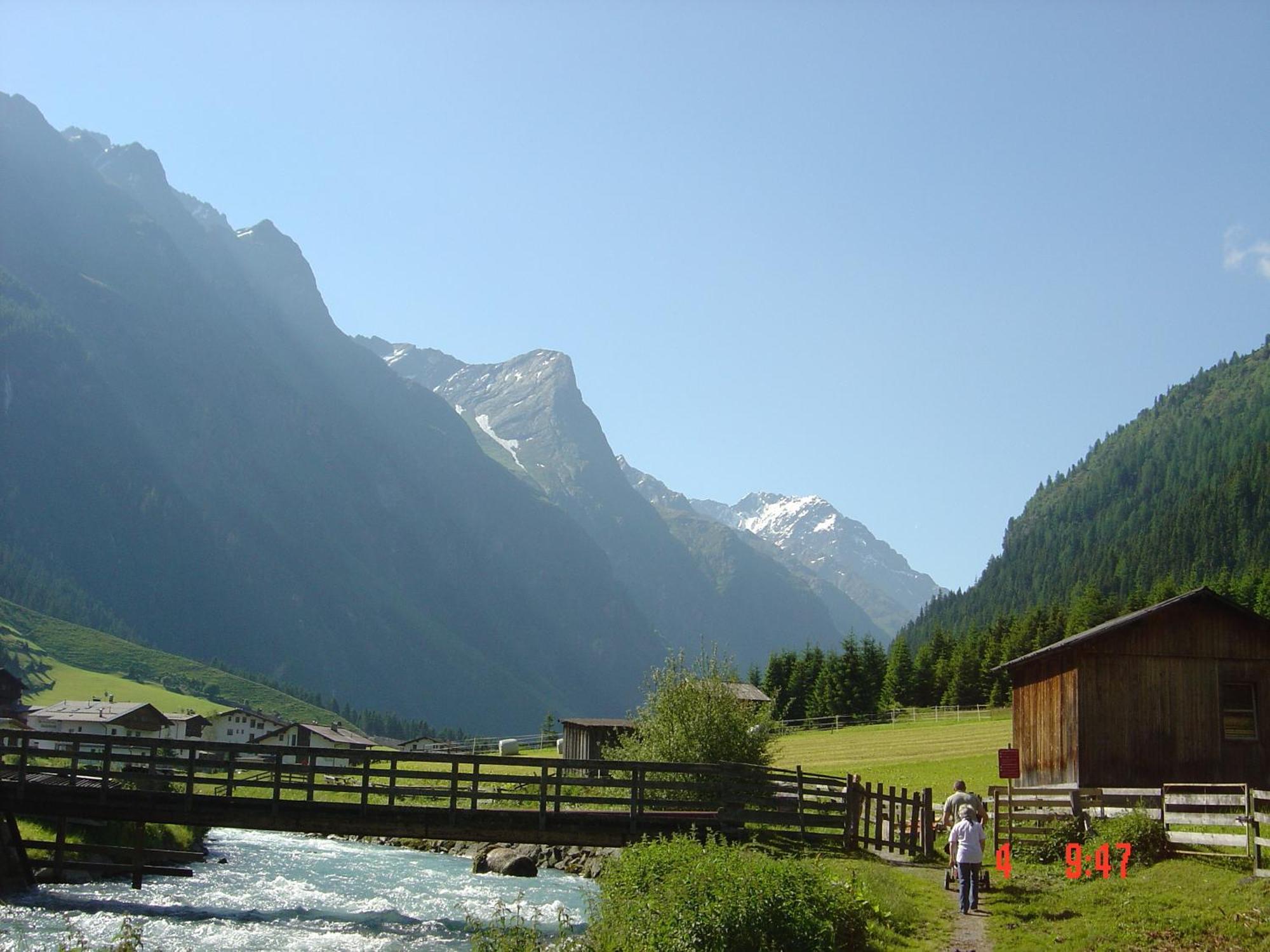 Alpina Appartement Sankt Leonhard im Pitztal Exterior photo